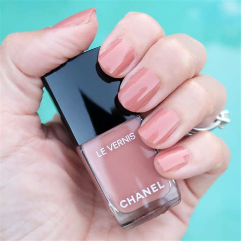 chanel nail polish winter 2024